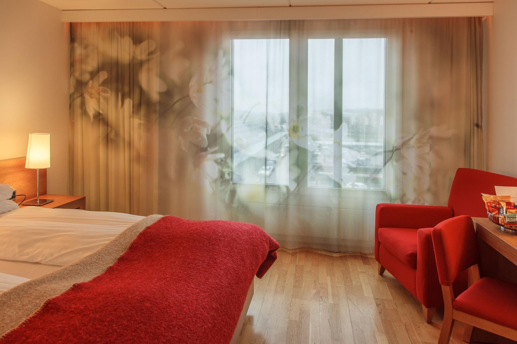Hyatt Place 4*