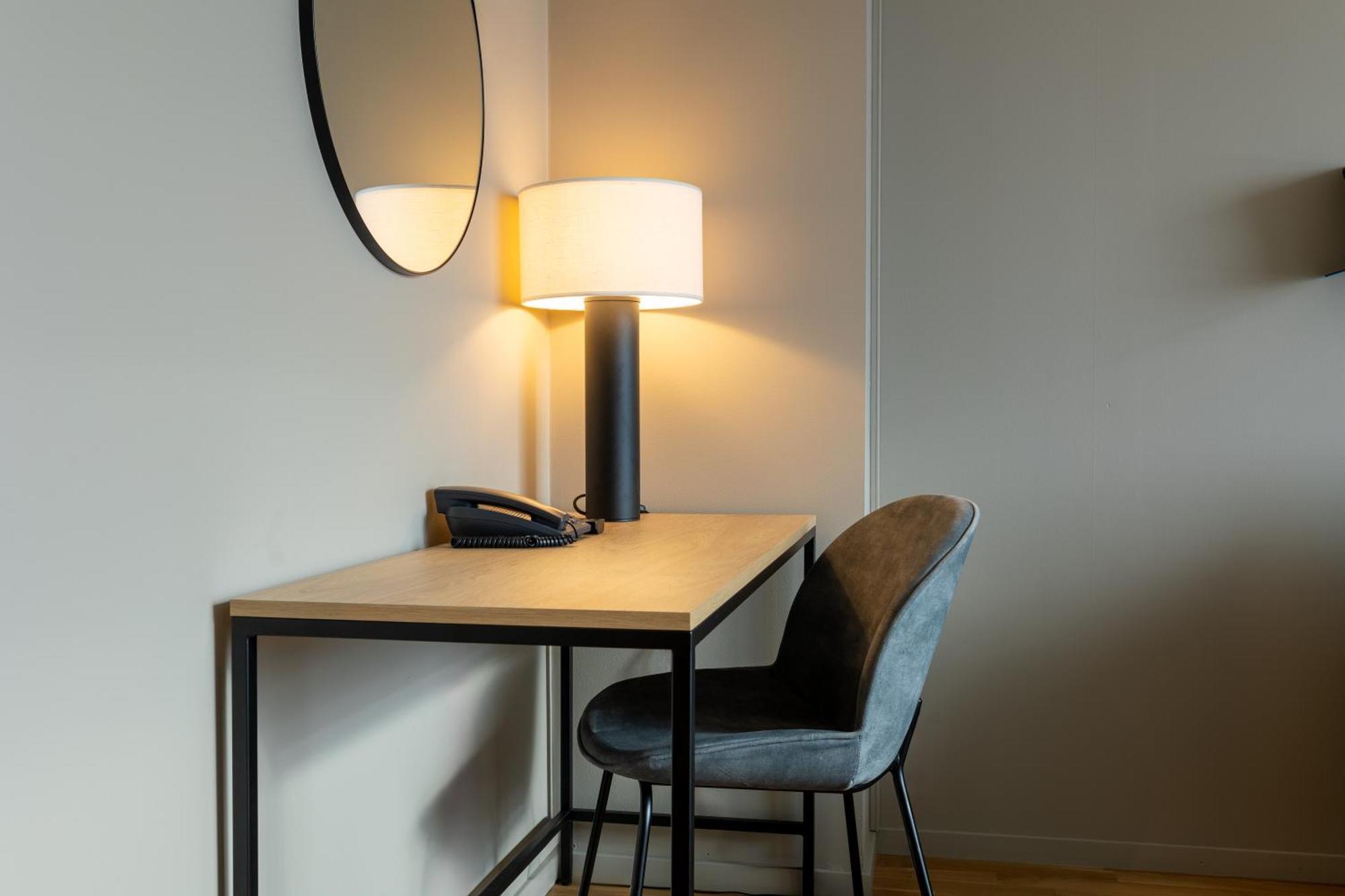 Hyatt Place Hotel 4*