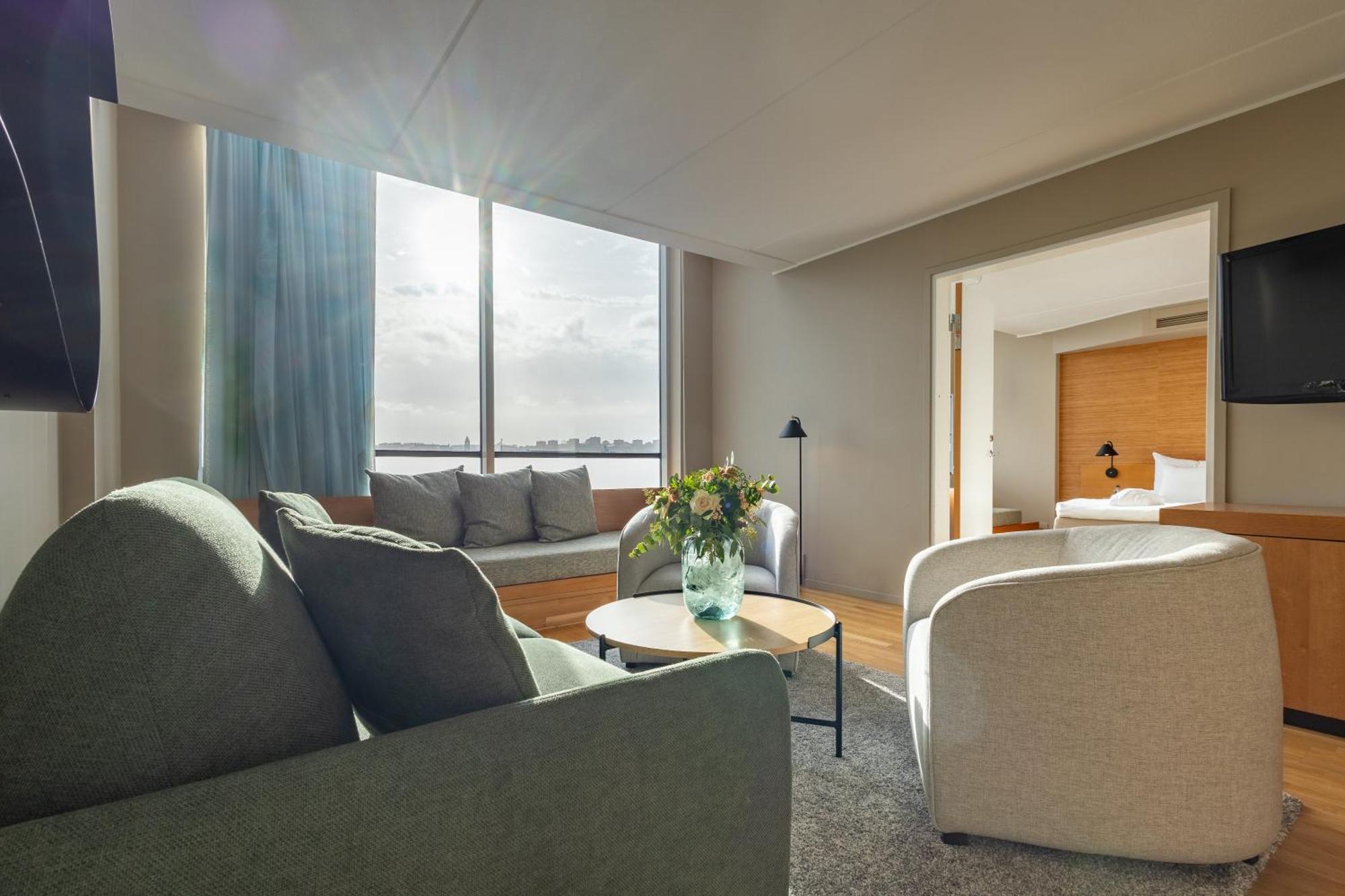 Hyatt Place 4*