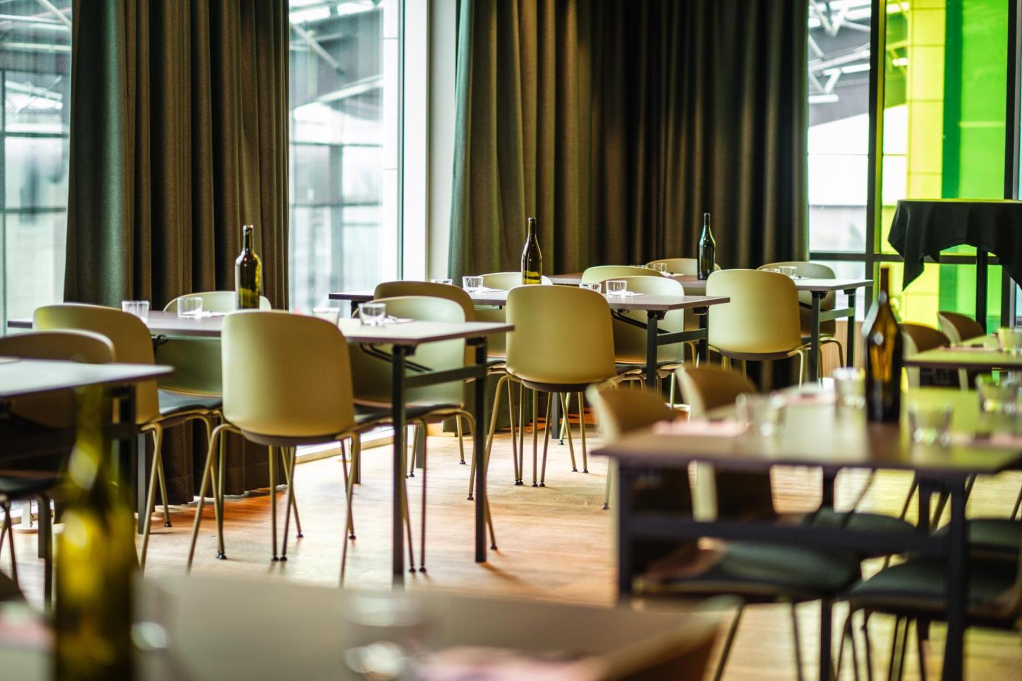 Hyatt Place Hotel 4*
